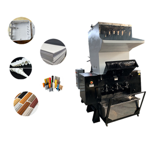 Crusteur à pulvérisation en plastique de haute qualité pour profil de feuille de planche à tuyaux en plastique