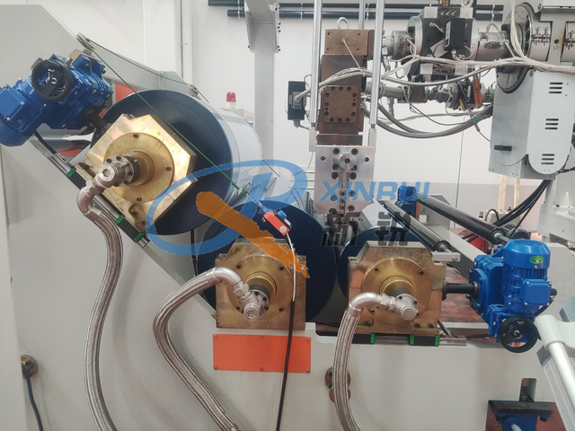 Machine de fabrication de feuilles de thermoformage PP PE PS 0.3-2mm 