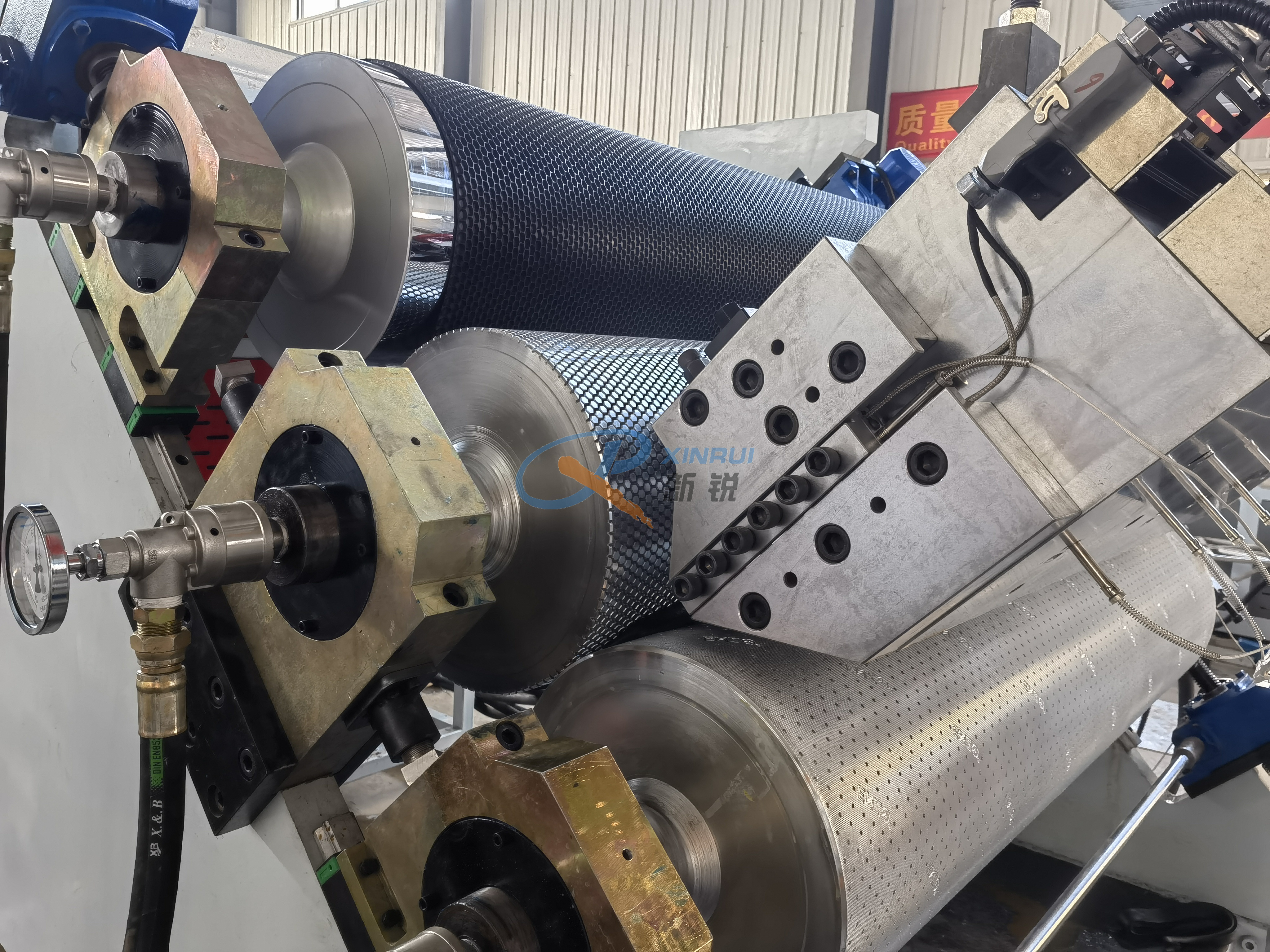 Machine de tapis de plancher (5) 